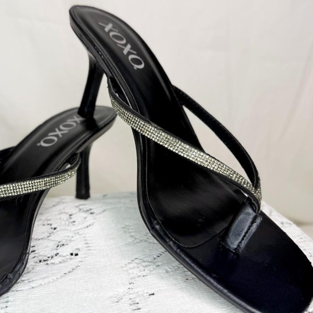 XOXO Black Rhinestone Thong Kitten Heels Size 8.5M
